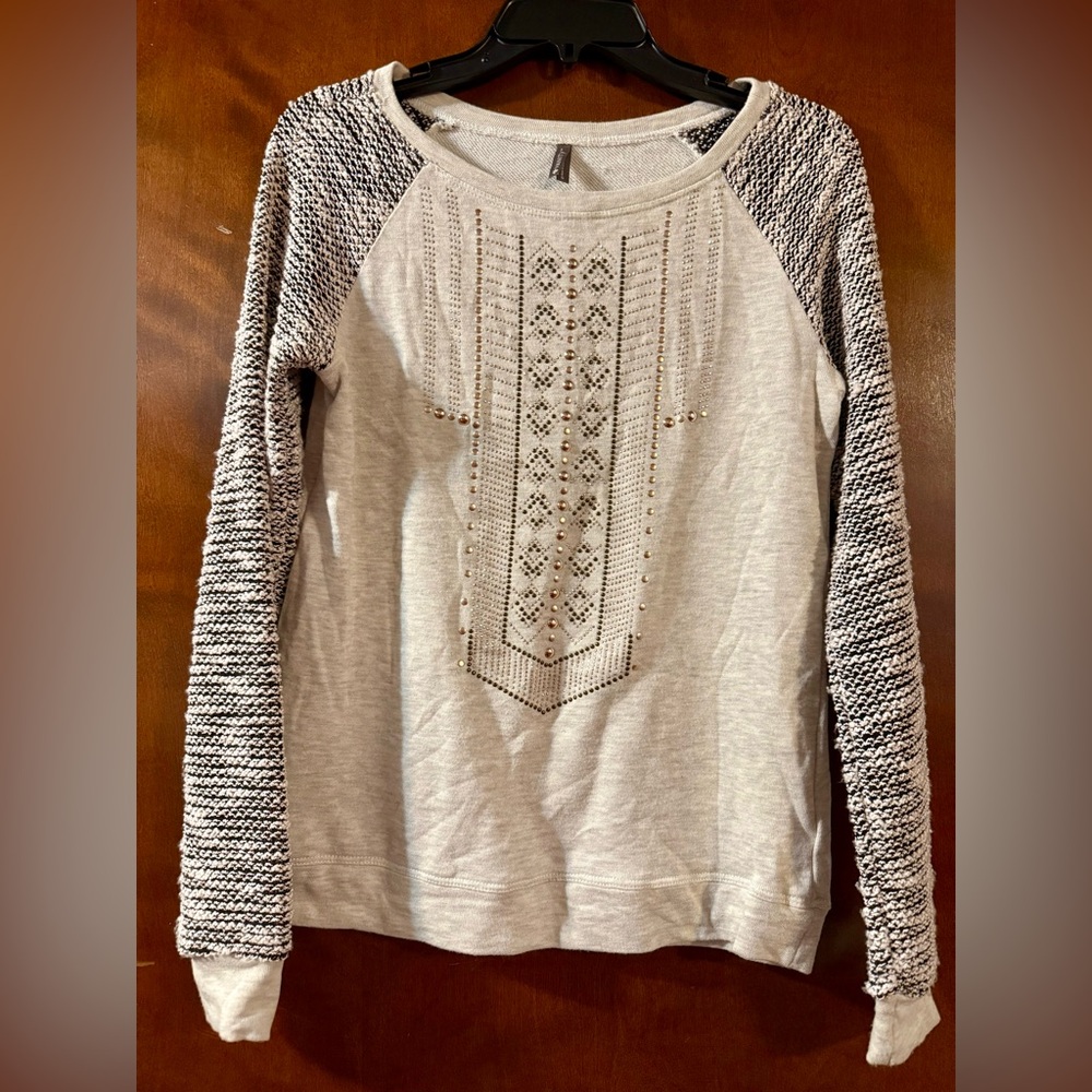 🎆Vanity Embellished Sweater